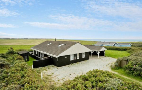 Stunning Home In Løkken With Wifi